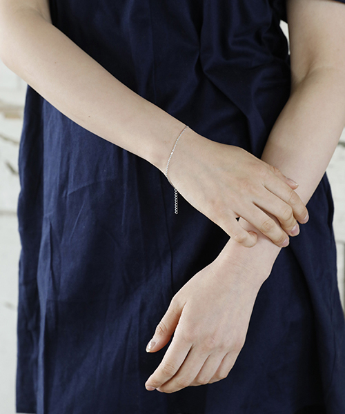 BLOOM（ブルーム）の「シルバー スクリューチェーン ブレスレット BLOOM/ブルーム（ブレスレット・レディース・ホワイト・17cm）」の2枚目の写真