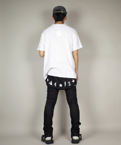 rovtski（ロフトスキー）の「rovtski 【トレンドのビッグシルエット】フェイクレイヤープリントＴシャツ半袖/4C17040404（Tシャツ/カットソー・メンズ・ホワイト系その他2/ブラック系その他/ホワイト系その他/ブラック系その他2・LARGE/MEDIUM）」の7枚目の写真