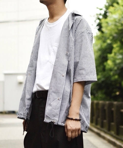 kutir(クティール)の「coach shirts / コーチシャツ オープンカラーシャツブルゾン(シャツ/ブラウス・メンズ・ブラック/ブラウン/サックスブルー・MEDIUM/LARGE)」の4枚目の写真
