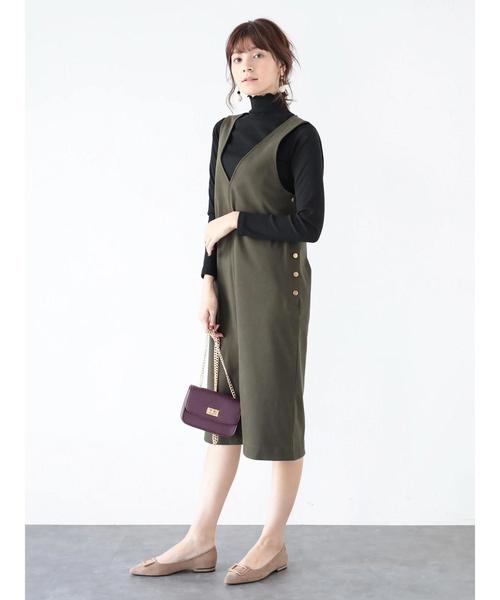 YECCA VECCA（イェッカヴェッカ）の「P.Vネックジャンスカ（ワンピース・レディース・ブラック/カーキ/キャメル・FREE）」の16枚目の写真