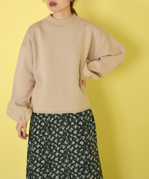 w closet（ダブルクローゼット）の「12Gニジュウスハイネックプルオーバー（ニット/セーター・レディース・ホワイト/ミント/パープル系その他/ライトベージュ・FREE）」の3枚目の写真