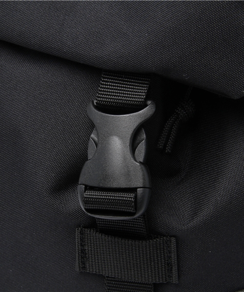 Butler Verner Sails(バトラーヴァーナーセイルス)の「【Butler Verner Sails】 コーデュラナイロンフラップバックパック JA-1199-2(バックパック/リュック・メンズ・ブラック/ブラウン・FREE)」の9枚目の写真