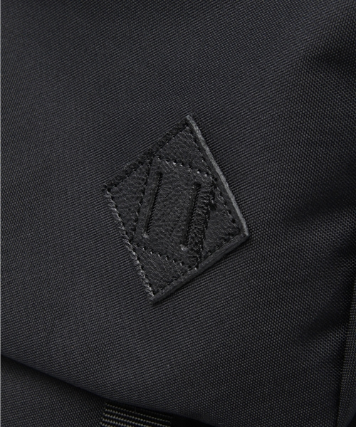 Butler Verner Sails(バトラーヴァーナーセイルス)の「【Butler Verner Sails】 コーデュラナイロンフラップバックパック JA-1199-2(バックパック/リュック・メンズ・ブラック/ブラウン・FREE)」の14枚目の写真