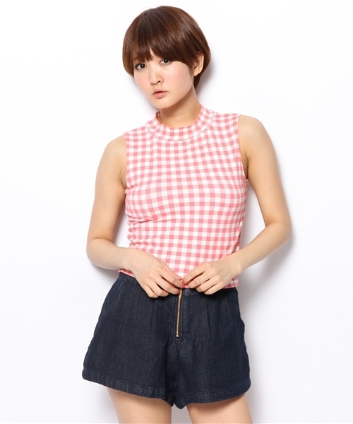 WEGO(ウィゴー)の「WEGO/柄ハイネックノースリーブTシャツ(Tシャツ/カットソー・レディース・ブラック/ブラック系その他/ブルー系その他/レッド系その他・FREE)」の12枚目の写真