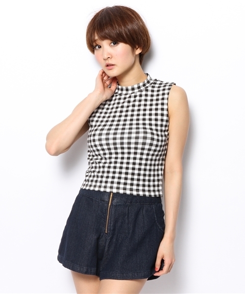 WEGO(ウィゴー)の「WEGO/柄ハイネックノースリーブTシャツ(Tシャツ/カットソー・レディース・ブラック/ブラック系その他/ブルー系その他/レッド系その他・FREE)」の11枚目の写真