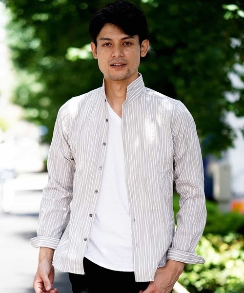 MICHEL KLEIN HOMME   （ミッシェルクランオム）の「シャツ（タックドビーストレッチ）（シャツ/ブラウス・メンズ・ライトグレー/ネイビー・46/48）」の11枚目の写真