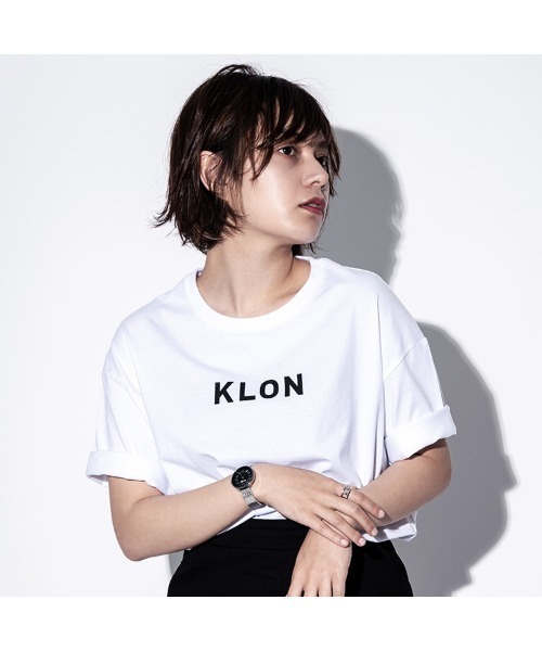 KLON(クローン)の「KLON OVERSIZE T-SHIRTS WHITE(Tシャツ/カットソー・レディース・ホワイト・M/L/XL)」の2枚目の写真