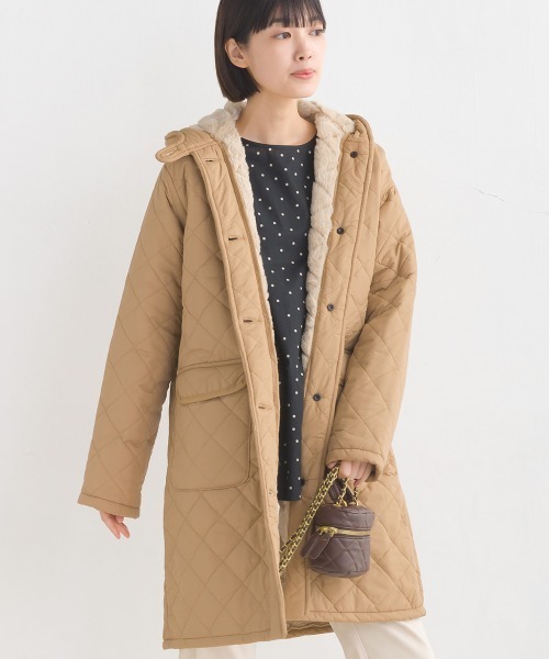 OMNES（オムネス）の「裏ファー高密度ナイロンキルティングジャケット（その他アウター・レディース・ベージュ/カーキ/ブラック・MEDIUM/LARGE）」の10枚目の写真