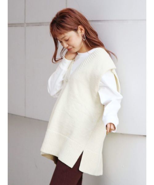 Ungrid（アングリッド）の「ルーズVネックニットベスト（ベスト・レディース・アイボリー/モカ・FREE）」の7枚目の写真