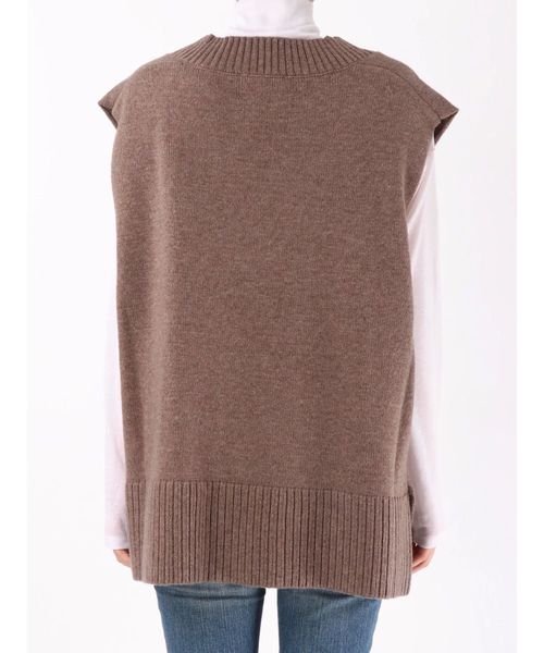 Ungrid（アングリッド）の「ルーズVネックニットベスト（ベスト・レディース・アイボリー/モカ・FREE）」の16枚目の写真