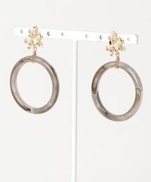 【HOLLY GRANT PATTERN】フラワーポストとアクリルピアス