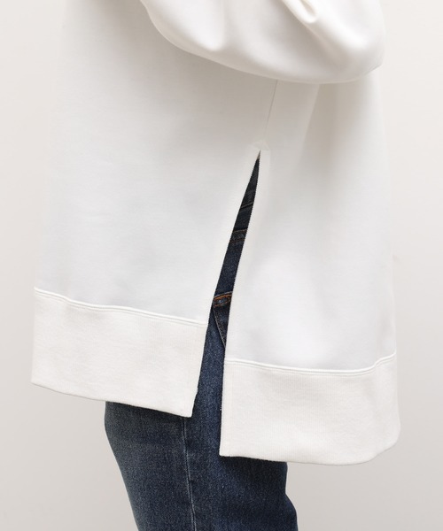 ADAM ET ROPE'(アダムエロペ)の「スリットダンボールプルオーバー(スウェット・レディース・オフホワイト/イエロー/ベージュ・FREE)」の13枚目の写真