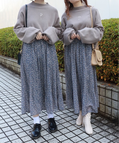 PairPair（ペアペア）の「ローズ刺繍ハイネックニットプルオーバー（ニット/セーター・レディース・モカ/ライトピンク/アイボリー/ブラック・FREE）」の16枚目の写真