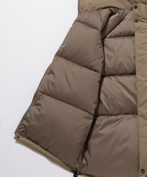 ADAM ET ROPE'(アダムエロペ)の「【ALLIED】ダウンベスト(ダウンベスト・メンズ・ブラック/ベージュ系その他2・S/M/L)」の11枚目の写真