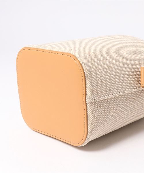 flower（フラワー）の「キャンバスバスケットバッグ（ショルダーバッグ・レディース・ベージュ/ブラウン・FREE）」の5枚目の写真