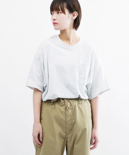 GILDAN(ギルダン)の「GILDAN / ギルダン ビッグシルエット オーバーサイズ 半袖 ポケット Tシャツ(Tシャツ/カットソー・メンズ・ホワイト/チャコールグレー/アッシュグレー/ライトブルー/ブラック/ダークグリーン/ネイビー/レッド/ライム/オレンジ/サンドベージュ/杢グレー/オレンジ系その他/マルーン/ロイヤルブルー・MEDIUM/LARGE/X-LARGE/XX-LARGE)」の20枚目の写真