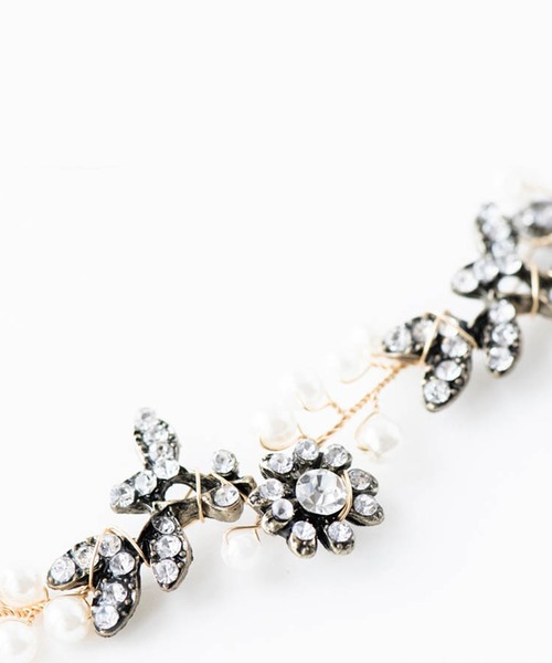 Catherine Cottage（キャサリンコテージ）の「ボタニカルビジューカチューシャ（カチューシャ・キッズ・ゴールド・FREE）」の5枚目の写真