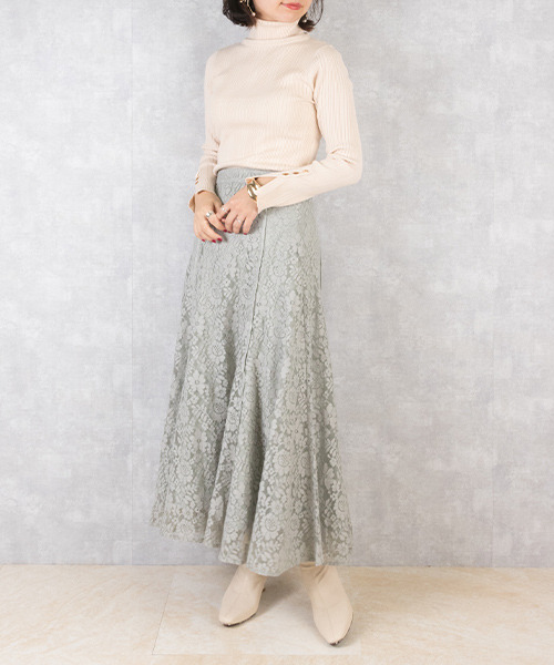 RANDA(ランダ)の「ストレスフリー/ソフトストレッチパイソンデザインショートブーツ(ブーツ・レディース・ブラック/アイボリー/グレイッシュベージュ・LL/M/L/S)」の20枚目の写真