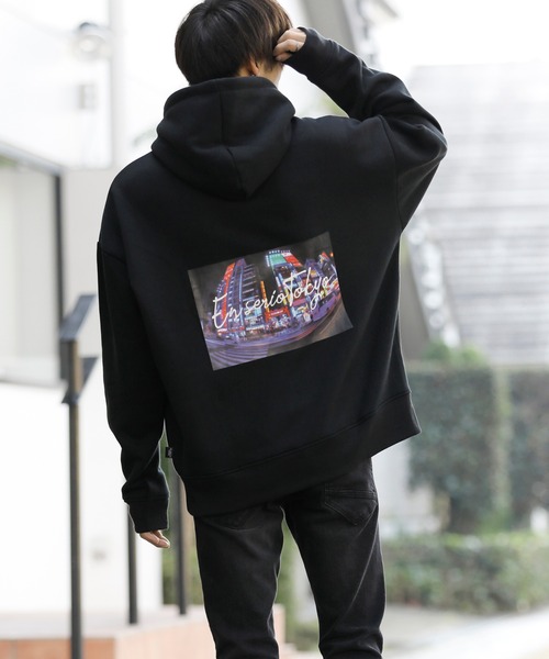 En serio TOKYO（エンソリオトーキョー）の「ボリューム 裏起毛 / ビッグシルエット プルオーバー フーディー パーカー 【FAST TOWN】（パーカー・メンズ・ブラック/ベージュ/グレー/オフホワイト・LL/M/L）」の3枚目の写真