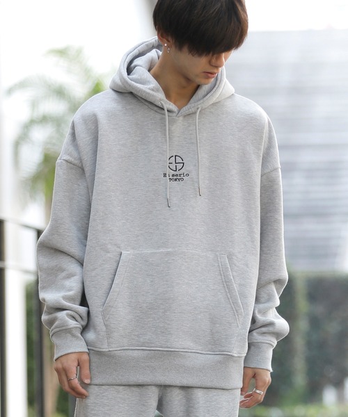 En serio TOKYO（エンソリオトーキョー）の「ボリューム 裏起毛 / ビッグシルエット プルオーバー フーディー パーカー 【FAST TOWN】（パーカー・メンズ・ブラック/ベージュ/グレー/オフホワイト・LL/M/L）」の21枚目の写真
