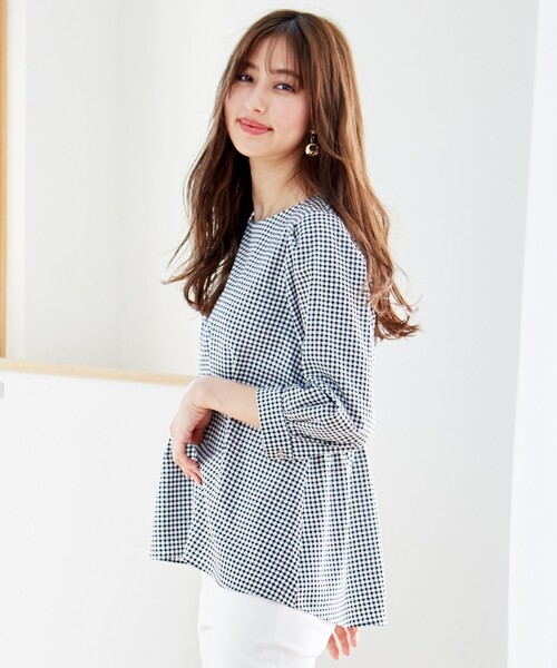 ANY SIS(エニィスィス)の「【追加生産&新柄登場!】パフスリーブタック ブラウス(シャツ/ブラウス・レディース・ブラック系3/アイボリー系/アイボリー系1/ライラック系1・1/2/3)」の2枚目の写真