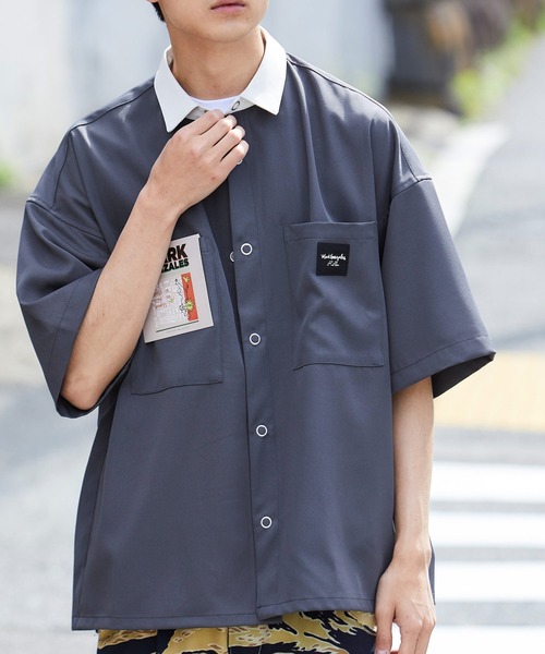 Mark Gonzales（マーク・ゴンザレス）の「Mark Gonzales/マークゴンザレス MONO-MART別注 オーバーサイズ クレリック ピスネーム半袖ワークシャツ（シャツ/ブラウス・メンズ・ブルー系その他2/ベージュ系その他/ブルー系その他/ホワイト系その他/グレー系その他・FREE）」の20枚目の写真