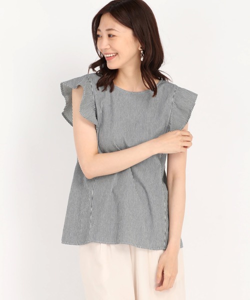 UNIVERVAL MUSE（ユニバーバル ミューズ）の「ヒッコリーストライプ　ブラウス（シャツ/ブラウス・レディース・ストライプ/ブルー・2）」の4枚目の写真