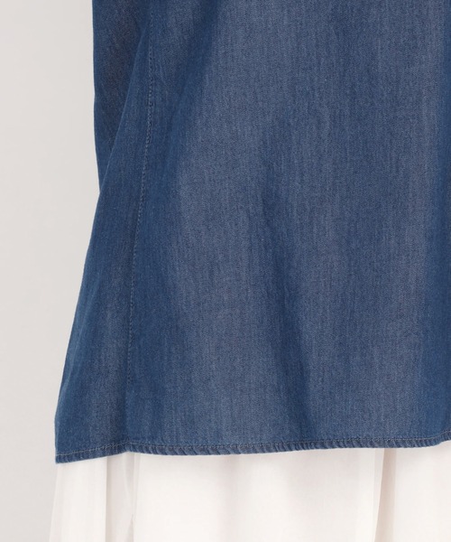 UNIVERVAL MUSE（ユニバーバル ミューズ）の「ヒッコリーストライプ　ブラウス（シャツ/ブラウス・レディース・ストライプ/ブルー・2）」の10枚目の写真