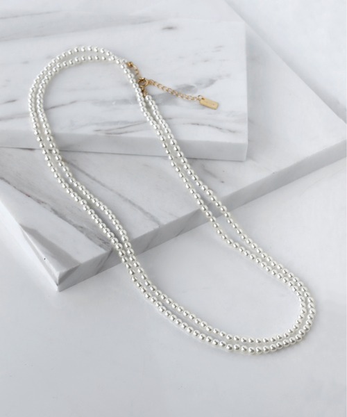 ANEMONE（アネモネ）の「パールロングネックレス[4mm]（ネックレス・レディース・ホワイト・FREE）」の7枚目の写真