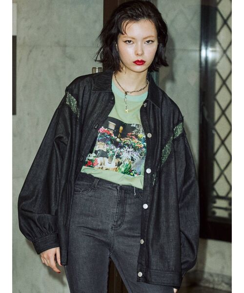 jouetie（ジュエティ）の「フラワーフィルム BIG Tシャツ（Tシャツ/カットソー・レディース・オフホワイト/ブラック/グリーン・MEDIUM）」の19枚目の写真