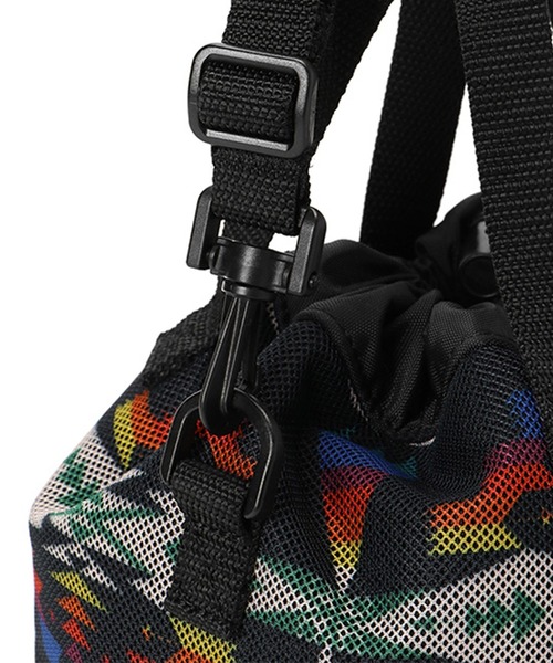 Manhattan Portage（マンハッタンポーテージ）の「Iona Island Shoulder Bag Pendleton（ショルダーバッグ・メンズ・ブラック・X-SMALL）」の3枚目の写真