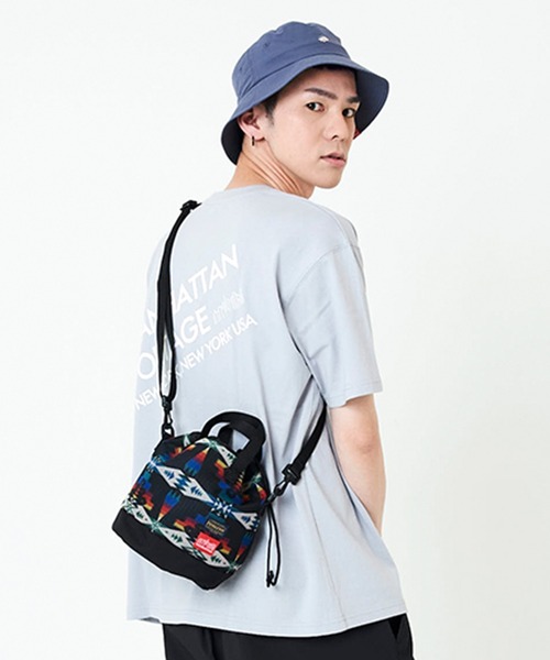 Manhattan Portage（マンハッタンポーテージ）の「Iona Island Shoulder Bag Pendleton（ショルダーバッグ・メンズ・ブラック・X-SMALL）」の6枚目の写真