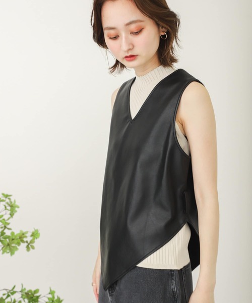 SENSE OF PLACE by URBAN RESEARCH（センスオブプレイスバイアーバンリサーチ）の「フェイクレザー2WAYアシンメトリーベスト（ベスト・レディース・ブラック/アイボリー・ONE）」の5枚目の写真