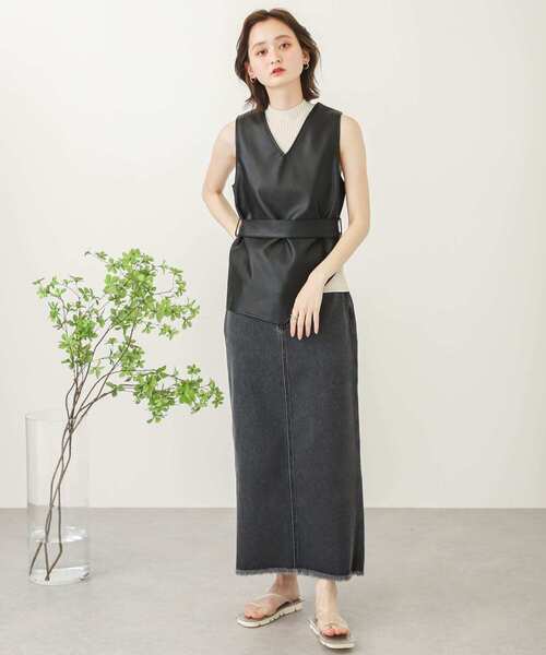 SENSE OF PLACE by URBAN RESEARCH（センスオブプレイスバイアーバンリサーチ）の「フェイクレザー2WAYアシンメトリーベスト（ベスト・レディース・ブラック/アイボリー・ONE）」の10枚目の写真