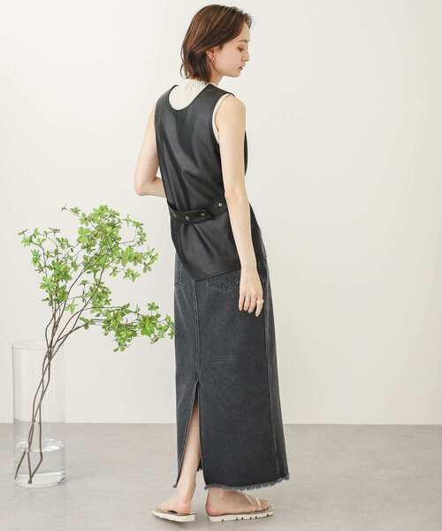 SENSE OF PLACE by URBAN RESEARCH（センスオブプレイスバイアーバンリサーチ）の「フェイクレザー2WAYアシンメトリーベスト（ベスト・レディース・ブラック/アイボリー・ONE）」の13枚目の写真