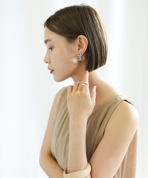select MOCA（セレクトモカ）の「2021 SS Cカーブクリアピアス（ピアス（両耳用）・レディース・パープル/イエロー/ブルー・FREE）」の9枚目の写真