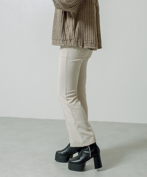 RASVOA（ラスボア）の「センターステッチコーデュロイパンツ（その他パンツ・レディース・グレイッシュベージュ/アイボリー/ブラック/ベージュ・FREE）」の19枚目の写真