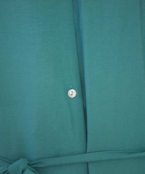 abahouse mavie（アバハウスマヴィ）の「ecru　2WAYストライプ＆シアーシャツワンピース（ワンピース・レディース・モスグリーン/ブラック/ベージュ・フリー）」の17枚目の写真