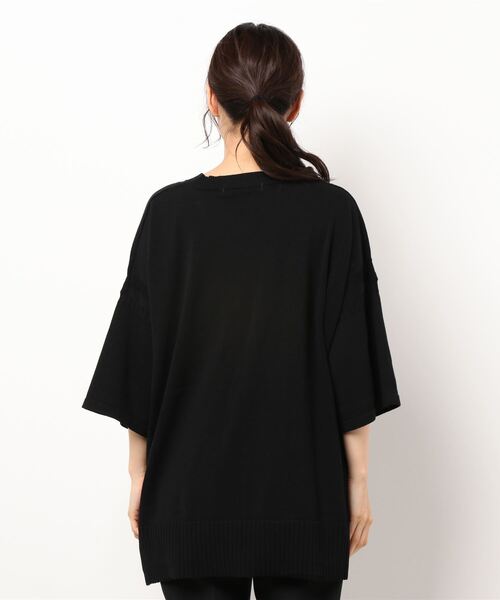 KOBE LETTUCE（コウベレタス）の「オーバーサイズコットンニットトップス（ニット/セーター・レディース・ブラック/ブラウン/オフホワイト・FREE）」の4枚目の写真