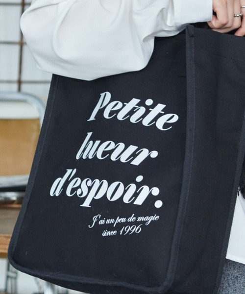 WEGO(ウィゴー)の「WEGO/パイピング撥水キャンバストートバッグ(トートバッグ・レディース・ベージュ系その他/ブラック系その他/ブラック/ブラウン・FREE)」の12枚目の写真