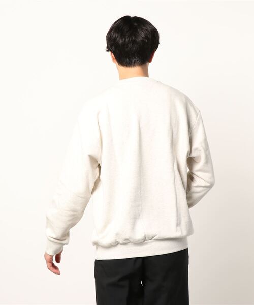 Reebok(リーボック)の「クラシックス ベクター クルー スウェットシャツ / Classics Vector Crew Sweatshirt(スウェット・メンズ・オフホワイト/ネイビー×ホワイト/ブラック/ピンク系その他/ホワイト×ブルー・LARGE/X-LARGE/XXX-LARGE/XX-LARGE/MEDIUM/X-SMALL/SMALL)」の6枚目の写真