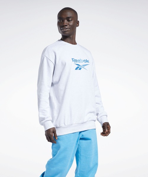 Reebok(リーボック)の「クラシックス ベクター クルー スウェットシャツ / Classics Vector Crew Sweatshirt(スウェット・メンズ・オフホワイト/ネイビー×ホワイト/ブラック/ピンク系その他/ホワイト×ブルー・LARGE/X-LARGE/XXX-LARGE/XX-LARGE/MEDIUM/X-SMALL/SMALL)」の3枚目の写真