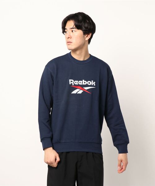 Reebok(リーボック)の「クラシックス ベクター クルー スウェットシャツ / Classics Vector Crew Sweatshirt(スウェット・メンズ・オフホワイト/ネイビー×ホワイト/ブラック/ピンク系その他/ホワイト×ブルー・LARGE/X-LARGE/XXX-LARGE/XX-LARGE/MEDIUM/X-SMALL/SMALL)」の17枚目の写真