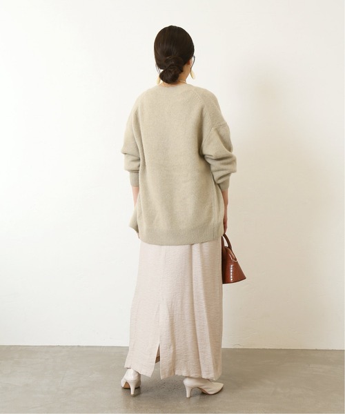 Simplicite（サンプリシテ）の「FUR KNIT Vネックカーディガン◆（カーディガン/ボレロ・レディース・ベージュ/ネイビー/マスタード・FREE）」の4枚目の写真