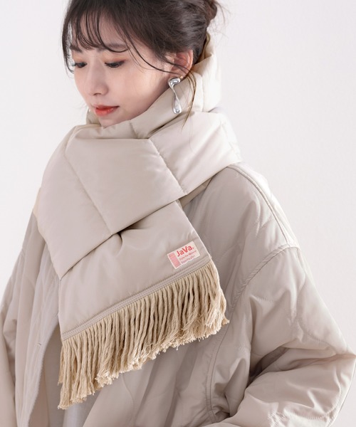 Java（ジャバ）の「《JaVaジャバ コラボ》軽くてあったか。ボリューム中綿マフラー（マフラー・レディース・アイボリー/モカ/ブラック/グレイッシュベージュ・FREE）」の15枚目の写真