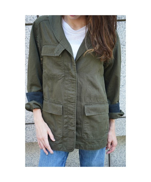 Banana Republic(バナナリパブリック)の「エッセンシャル カーゴジャケット(ミリタリージャケット・レディース・カーキ・S/XS/L/M)」の11枚目の写真