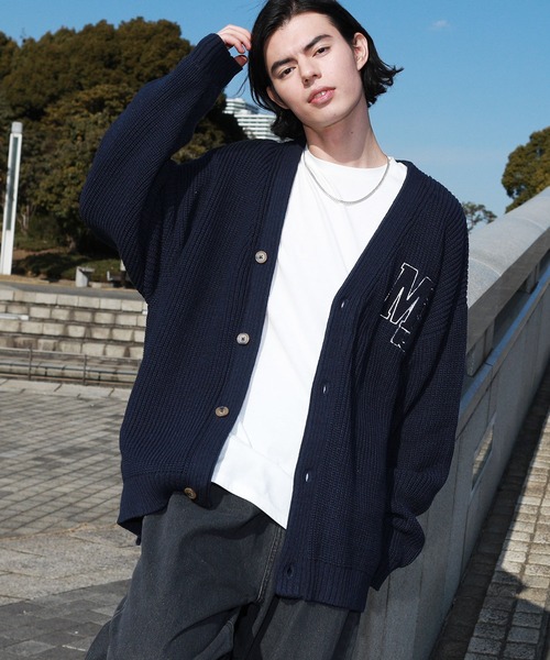 MSG（エムエスジー）の「サガラ刺繍ワッペン畦編み ルーズシルエットカーディガン（カーディガン/ボレロ・メンズ・マスタード/ブラック/ネイビー/ブラウン系/ブルー/グレー系/チャコール/ダークグリーン/レッド/イエロー/グリーン/ロイヤルブルー/杢グレー/ワイン/ホワイト/パープル・L/S/M/XL）」の9枚目の写真