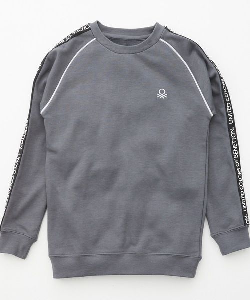 BENETTON (UNITED COLORS OF BENETTON)（ベネトンユナイテッドカラーズオブベネトン）の「【BENETTON / ベネトン】キッズテーププリントスウェット / トレーナー（スウェット・キッズ・チャコールグレー/ライトグレー/ライトブルー/ネイビー・130/140/150/160）」の2枚目の写真