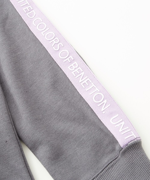 BENETTON (UNITED COLORS OF BENETTON)（ベネトンユナイテッドカラーズオブベネトン）の「【BENETTON / ベネトン】キッズテーププリントスウェット / トレーナー（スウェット・キッズ・チャコールグレー/ライトグレー/ライトブルー/ネイビー・130/140/150/160）」の13枚目の写真