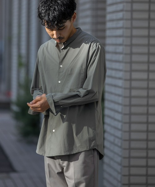 URBAN RESEARCH DOORS（アーバンリサーチドアーズ）の「シルキーオックスバンドカラーシャツ（シャツ/ブラウス・メンズ・オリーブ/ピンクベージュ/ネイビー/ホワイト・38/40）」の19枚目の写真